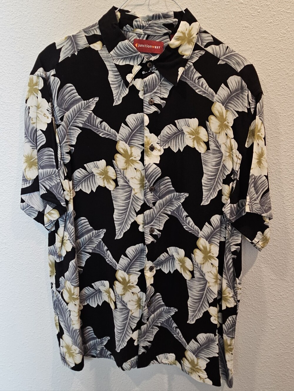 Junction West Black Floral Short-Sleeve Button-Up Shirt Size XL